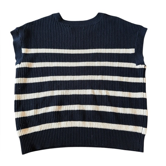 NWOT Moon & Madison Blue and White Striped Knit Sweater Shirt Medium - Picture 4 of 12